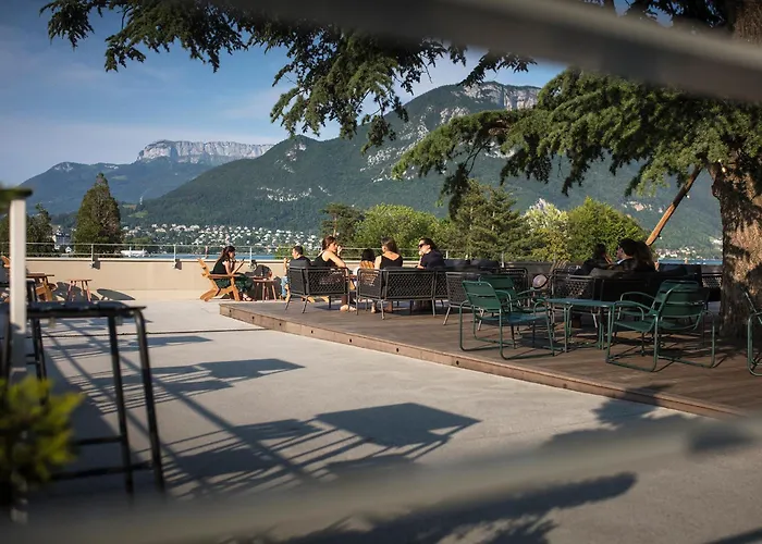 Le Pelican Annecy